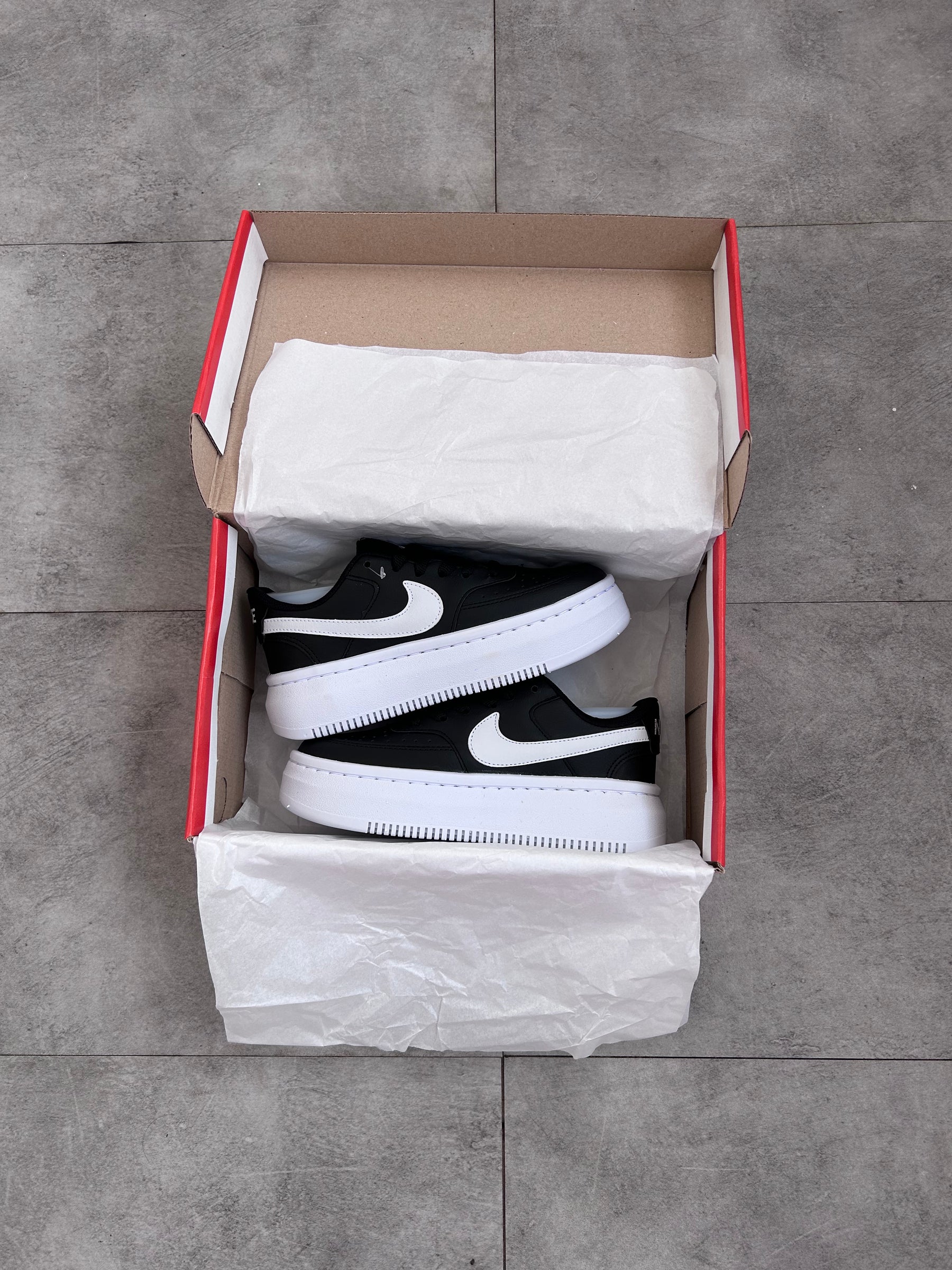 Tênis Nike Court vision preto e branco plataforma masculino