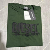 Camiseta Grife DIESEL Verde Militar com Logo Tonal em Relevo
